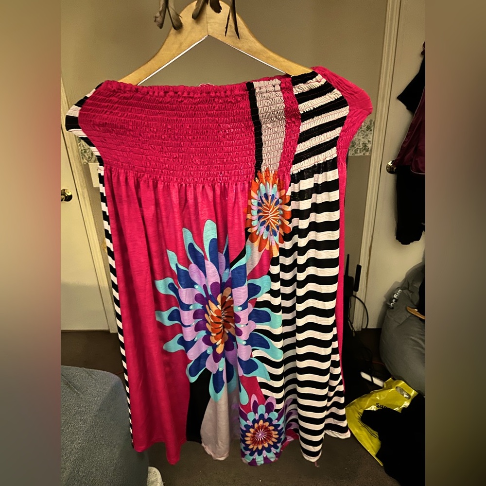 Like brand new sundress will fit a medium and also large